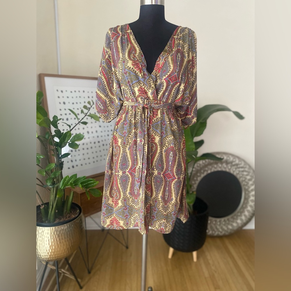 Beautiful dress!